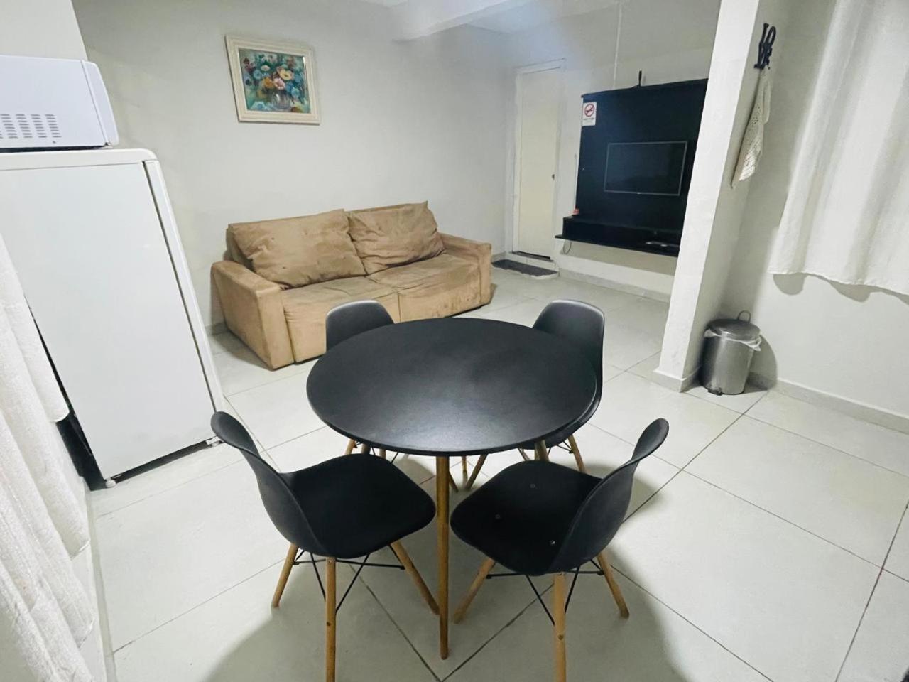 Casa Fundos Eco City 03 Simples E Confortavel Com 2 Quartos E Garagem Κουριτίμπα Εξωτερικό φωτογραφία