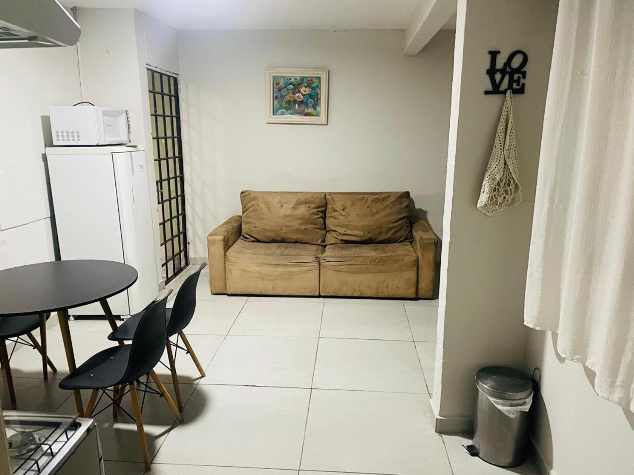 Casa Fundos Eco City 03 Simples E Confortavel Com 2 Quartos E Garagem Κουριτίμπα Εξωτερικό φωτογραφία
